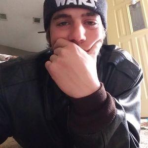 Meet your Posher, Justin